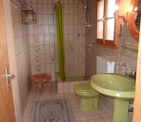 Arnika Montana Tatil Evi