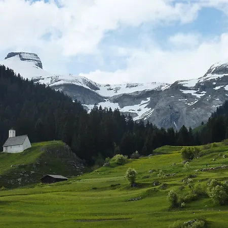 Vakantiehuis Arnika Montana *