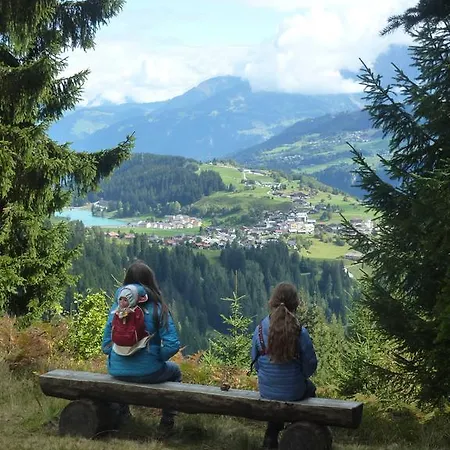 Vakantiehuis Arnika Montana Breíl